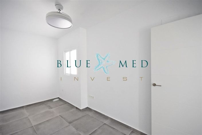 Image No.20-4 Bed Duplex for sale