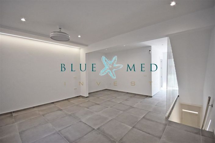 Image No.3-4 Bed Duplex for sale