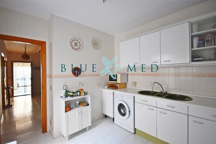 Image No.10-4 Bed Duplex for sale