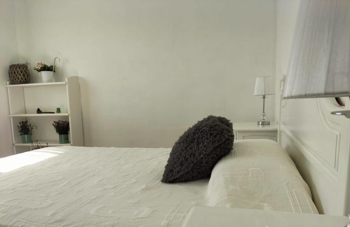 Image No.18-1 Bed Country House for sale