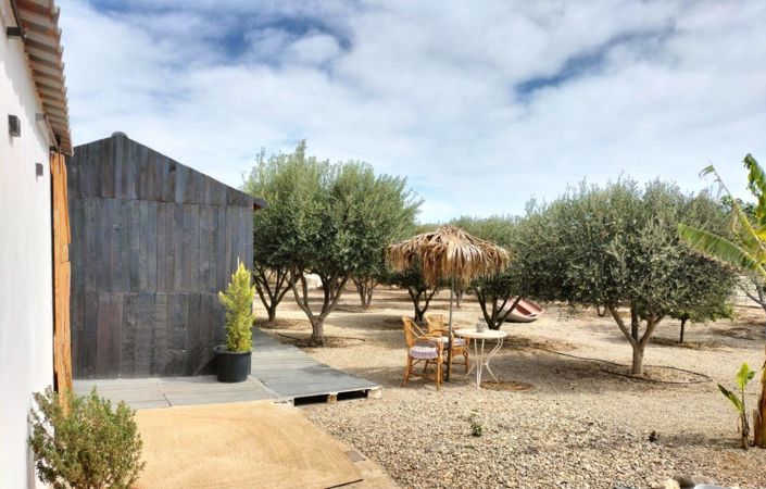 Image No.25-1 Bed Country House for sale