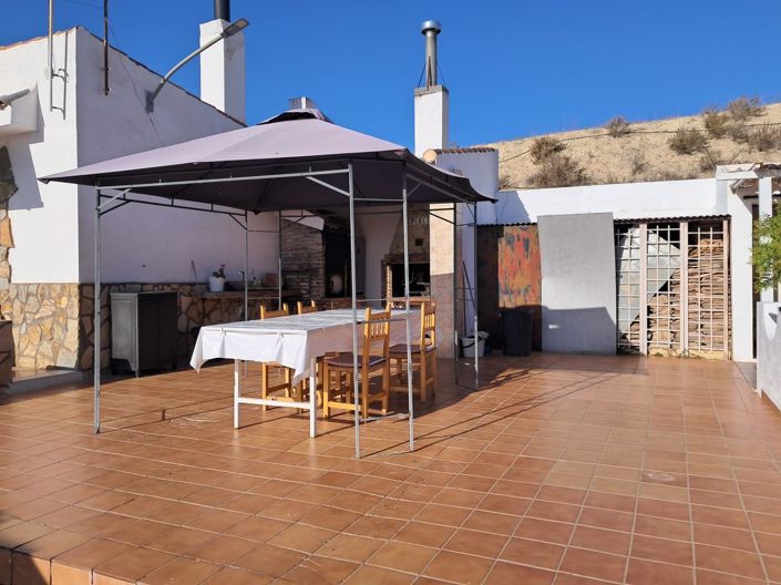 Image No.32-1 Bed Country House for sale