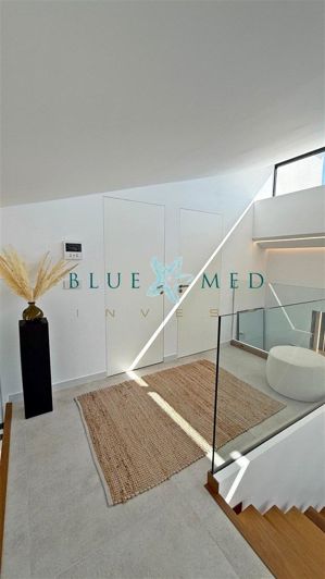 Image No.39-4 Bed Villa for sale