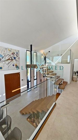 Image No.40-4 Bed Villa for sale