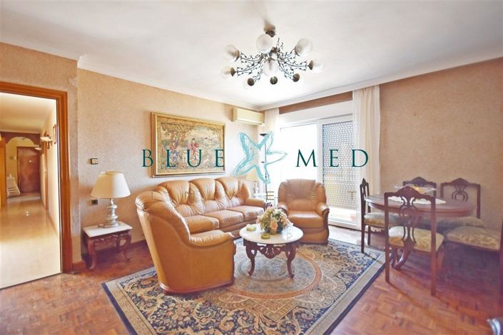 Image No.7-4 Bed Flat for sale