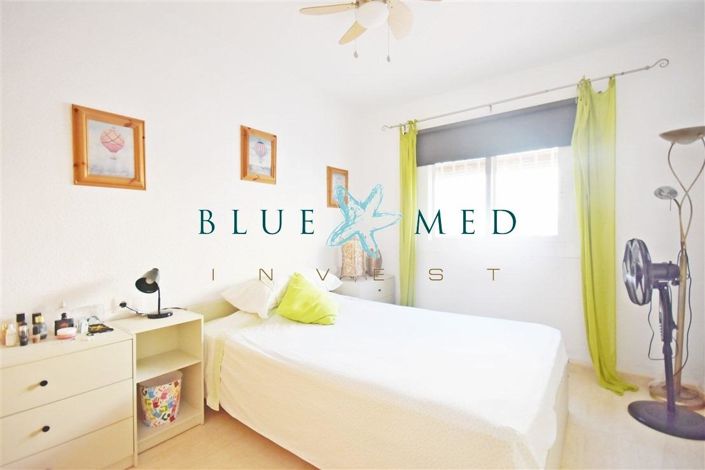 Image No.15-2 Bed House for sale