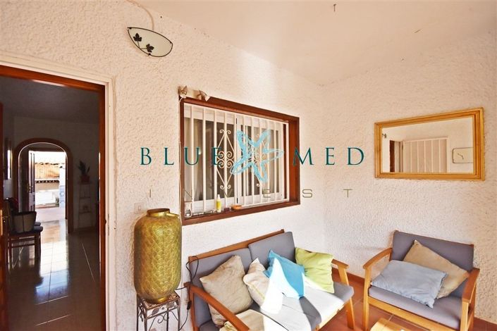 Image No.5-2 Bed House for sale