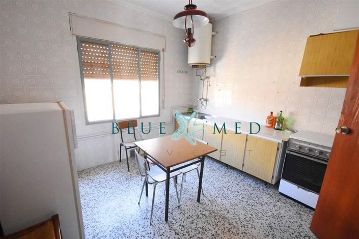 Image No.18-6 Bed Villa for sale