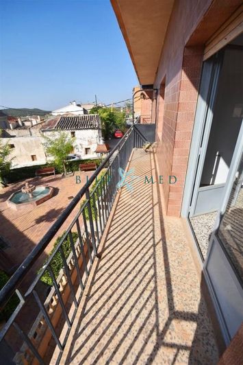 Image No.7-6 Bed Property for sale