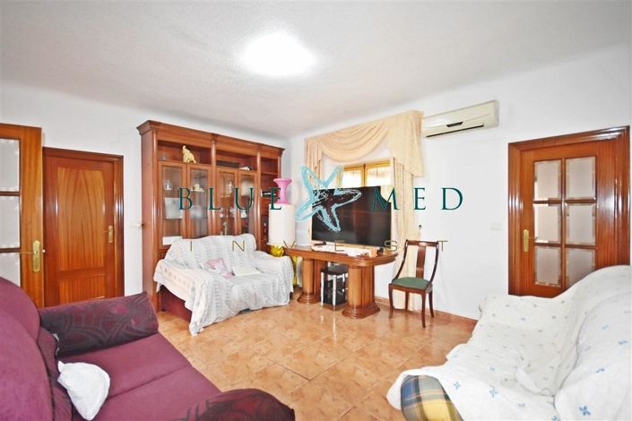 Image No.3-4 Bed Flat for sale