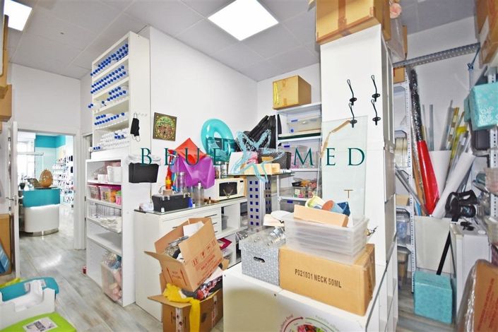 Image No.15-1 Bed Property for sale