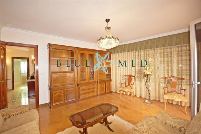 Image No.2-3 Bed House for sale