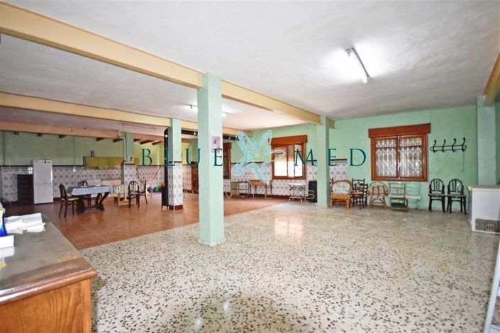 Image No.25-3 Bed House for sale