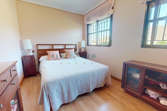 Image No.29-5 Bed Country House for sale