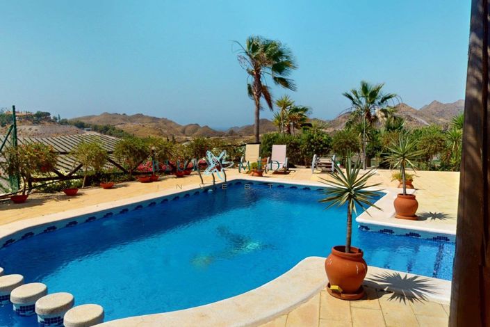 Image No.3-5 Bed Country House for sale