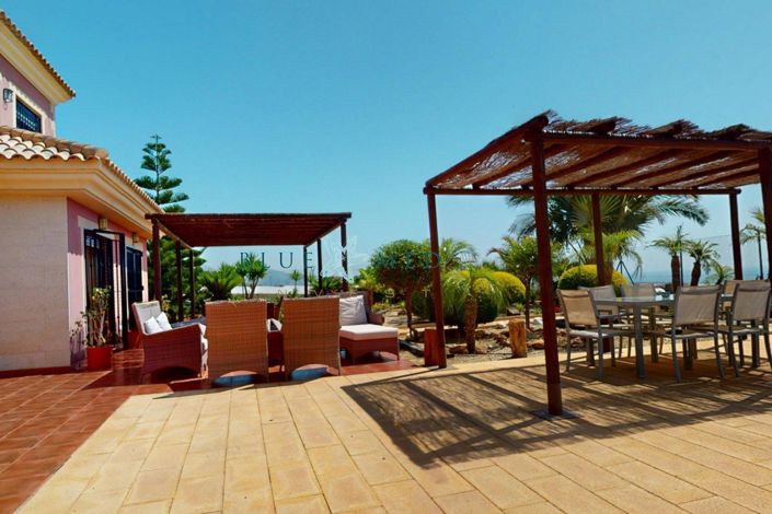 Image No.45-5 Bed Country House for sale