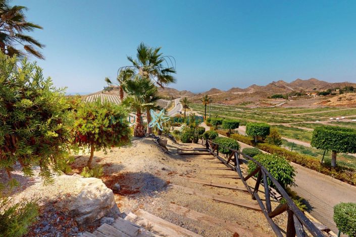 Image No.47-5 Bed Country House for sale