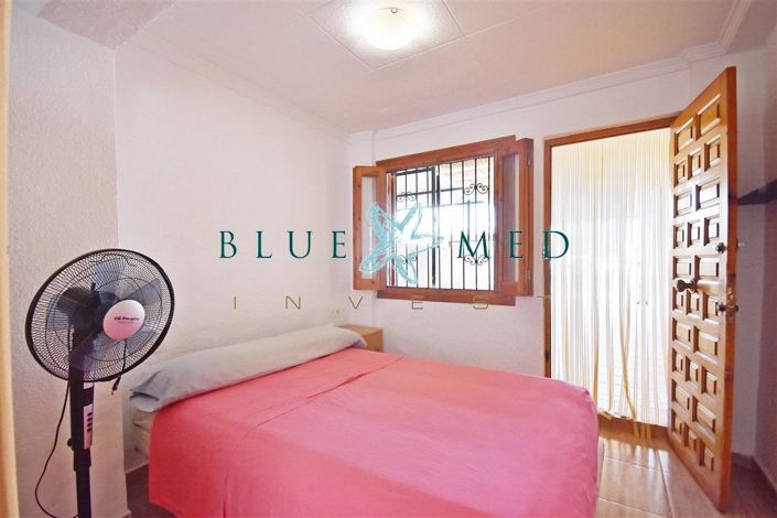 Image No.25-5 Bed House for sale