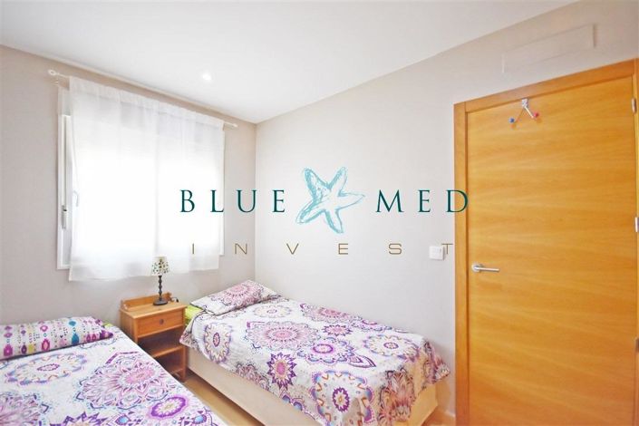 Image No.16-3 Bed Flat for sale