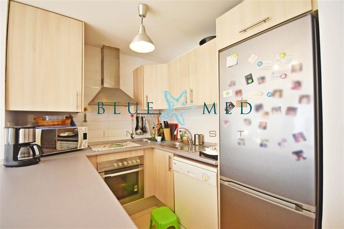 Image No.9-3 Bed Flat for sale