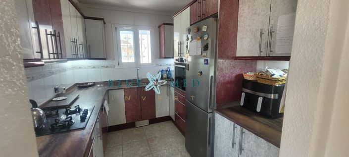 Image No.14-3 Bed House for sale