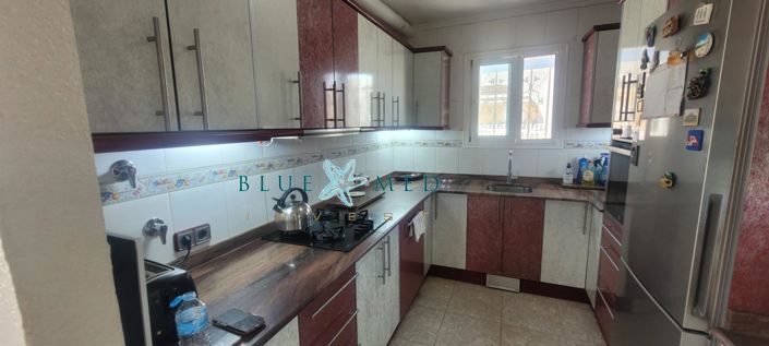 Image No.15-3 Bed House for sale