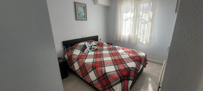 Image No.25-3 Bed House for sale