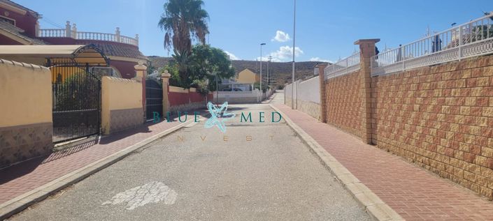 Image No.4-3 Bed House for sale