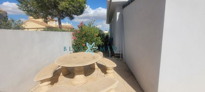 Image No.35-3 Bed House for sale