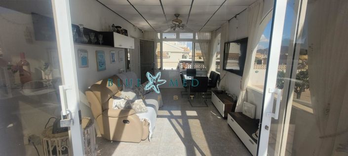 Image No.10-3 Bed House for sale