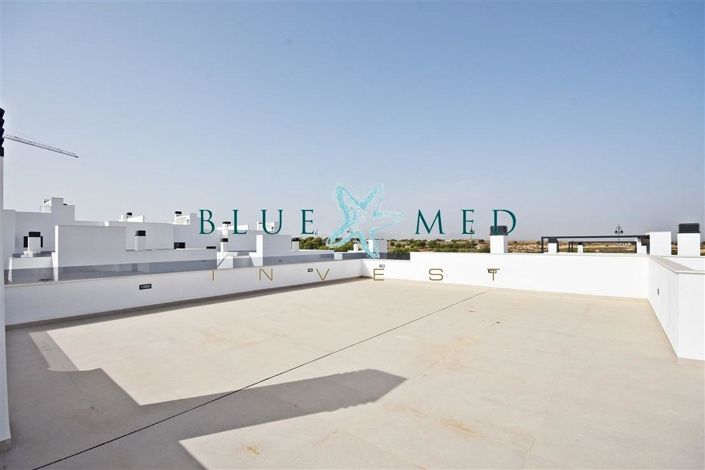 Image No.22-3 Bed Villa for sale