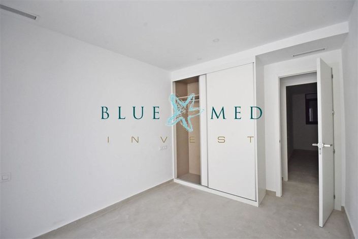 Image No.12-2 Bed Villa for sale