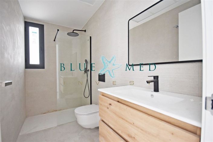 Image No.14-2 Bed Villa for sale