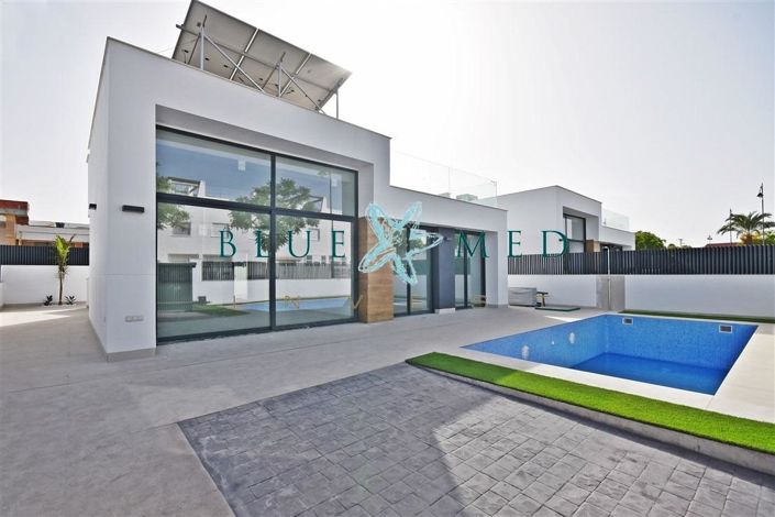 Image No.2-2 Bed Villa for sale