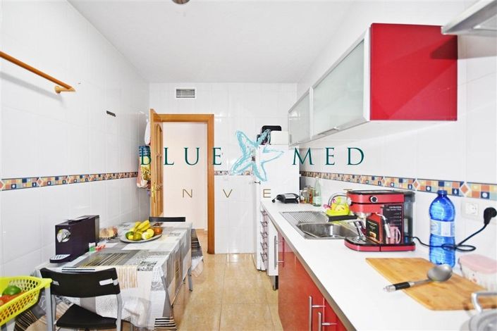 Image No.9-3 Bed Flat for sale