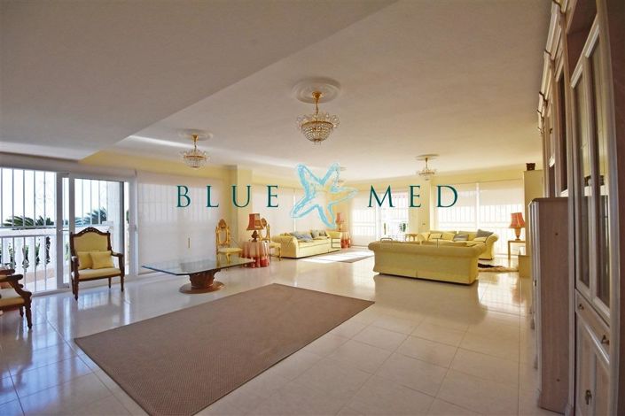 Image No.42-6 Bed Villa for sale