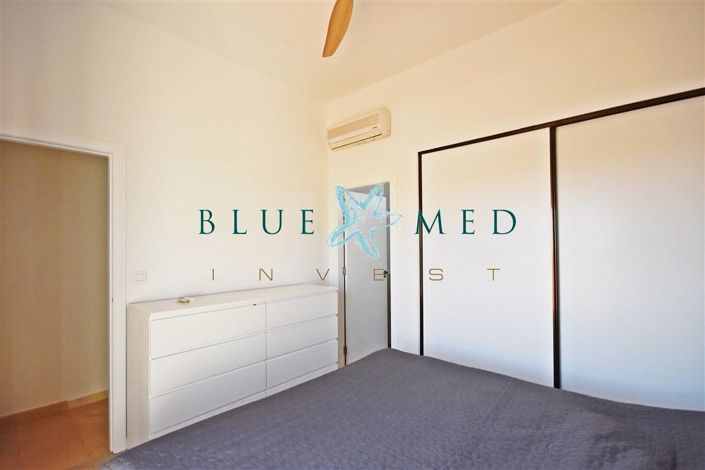 Image No.22-3 Bed House for sale