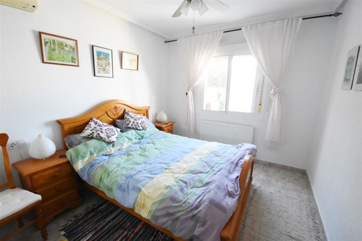 Image No.29-3 Bed Villa for sale