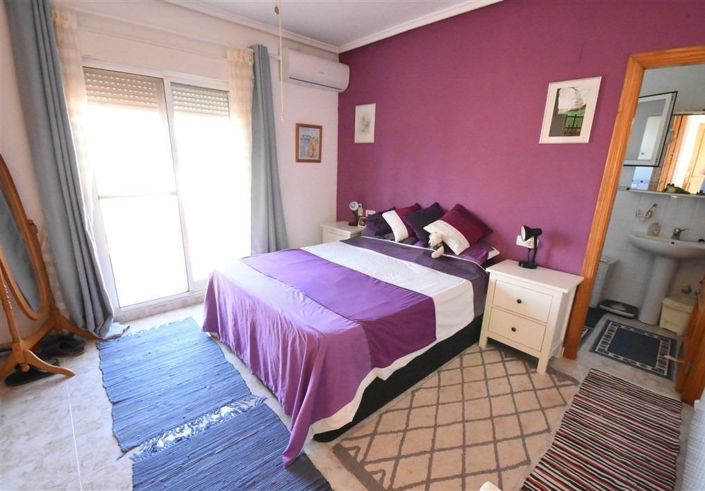 Image No.43-3 Bed Villa for sale