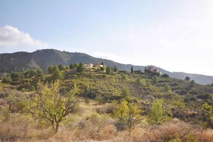 Image No.2-7 Bed Villa for sale