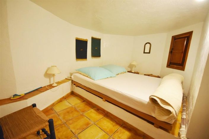 Image No.36-7 Bed Villa for sale