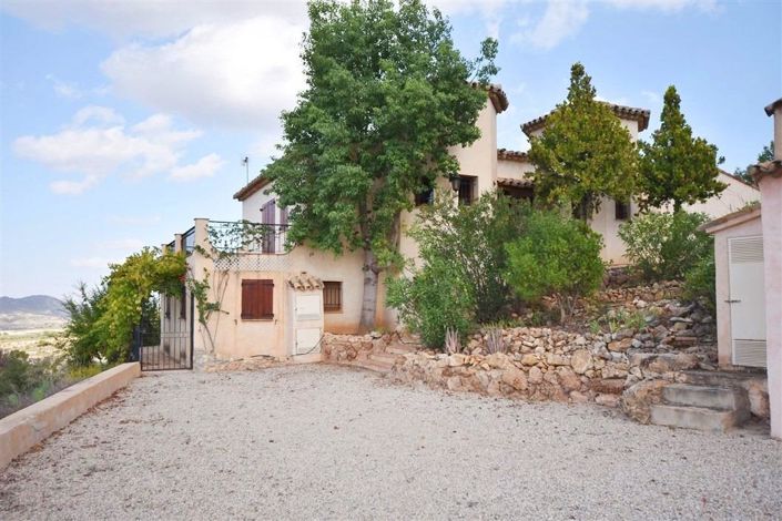 Image No.5-7 Bed Villa for sale