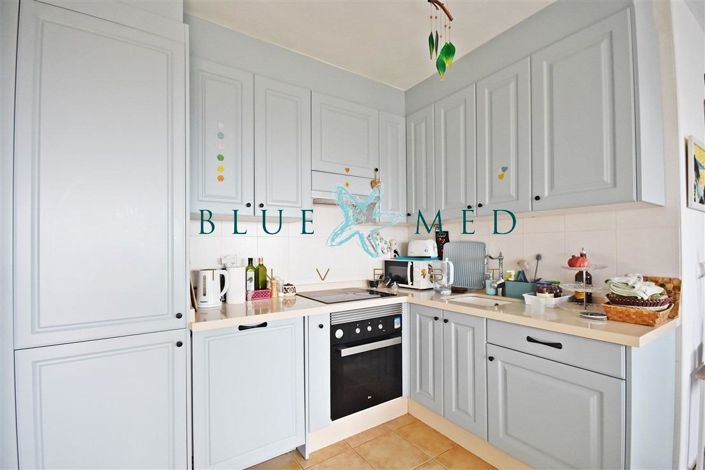 Image No.14-3 Bed Flat for sale