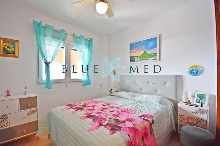 Image No.16-3 Bed Flat for sale