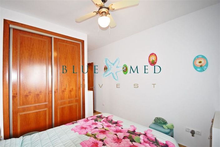 Image No.19-3 Bed Flat for sale