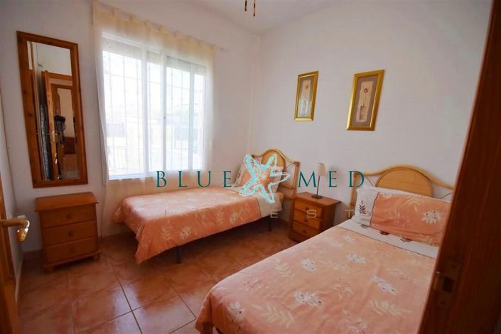 Image No.23-2 Bed House for sale