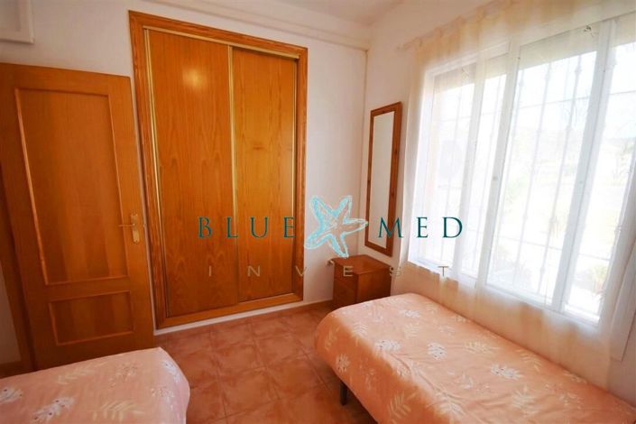 Image No.25-2 Bed House for sale