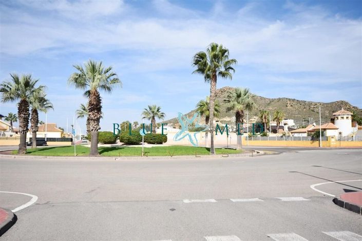 Image No.38-2 Bed House for sale