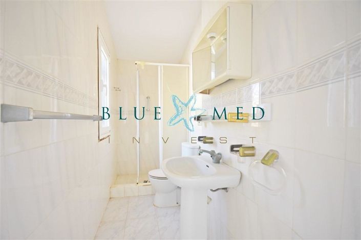 Image No.28-3 Bed Villa for sale