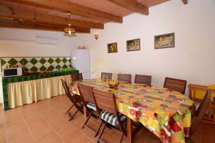 Image No.31-4 Bed Townhouse for sale